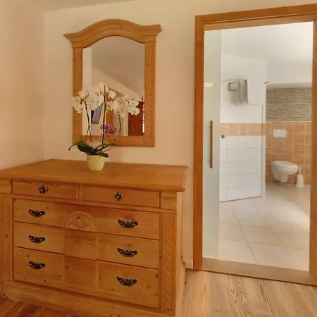 Ochsenwirt Gæstehus 3*