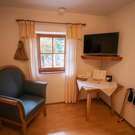 Ochsenwirt Pensjonat 3*